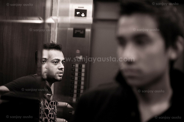  (sanjay austa austa)