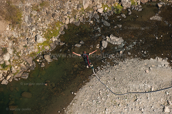 Bunjee Jumping in Rishikesh (sanjay austa)