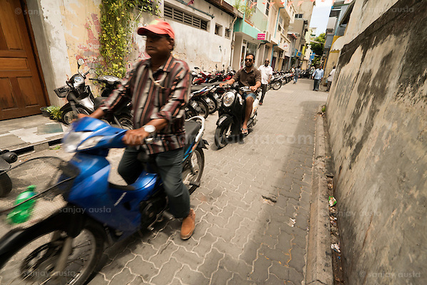  (sanjay austa austa)